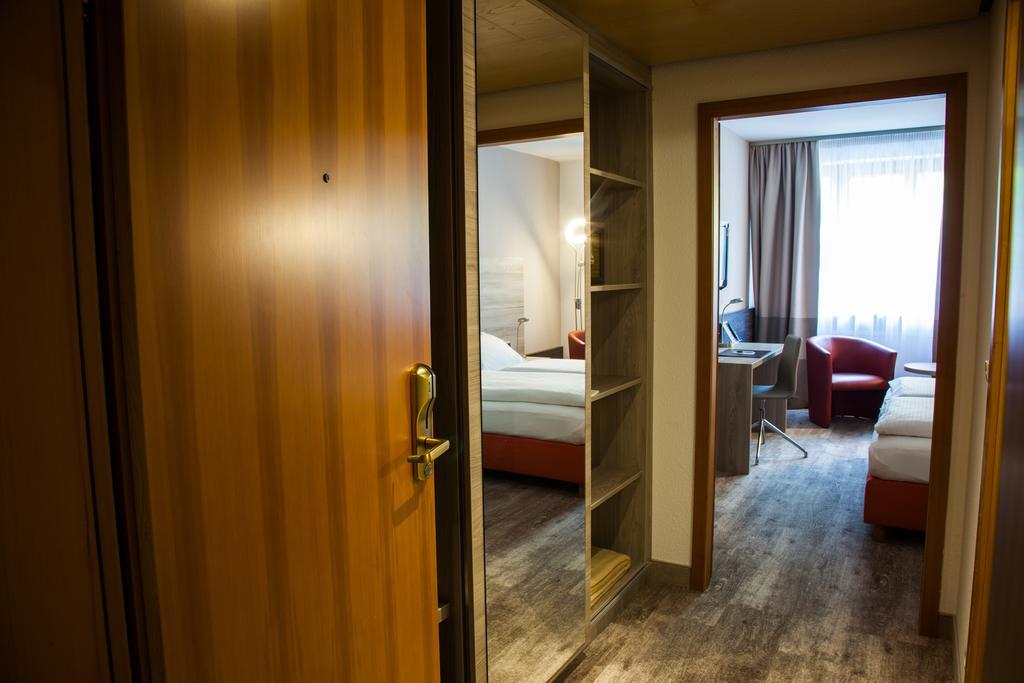Kastanienhof Hotel 4*